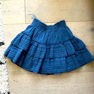 Blue chambray rockin, ruffle skirt 💙 XXS